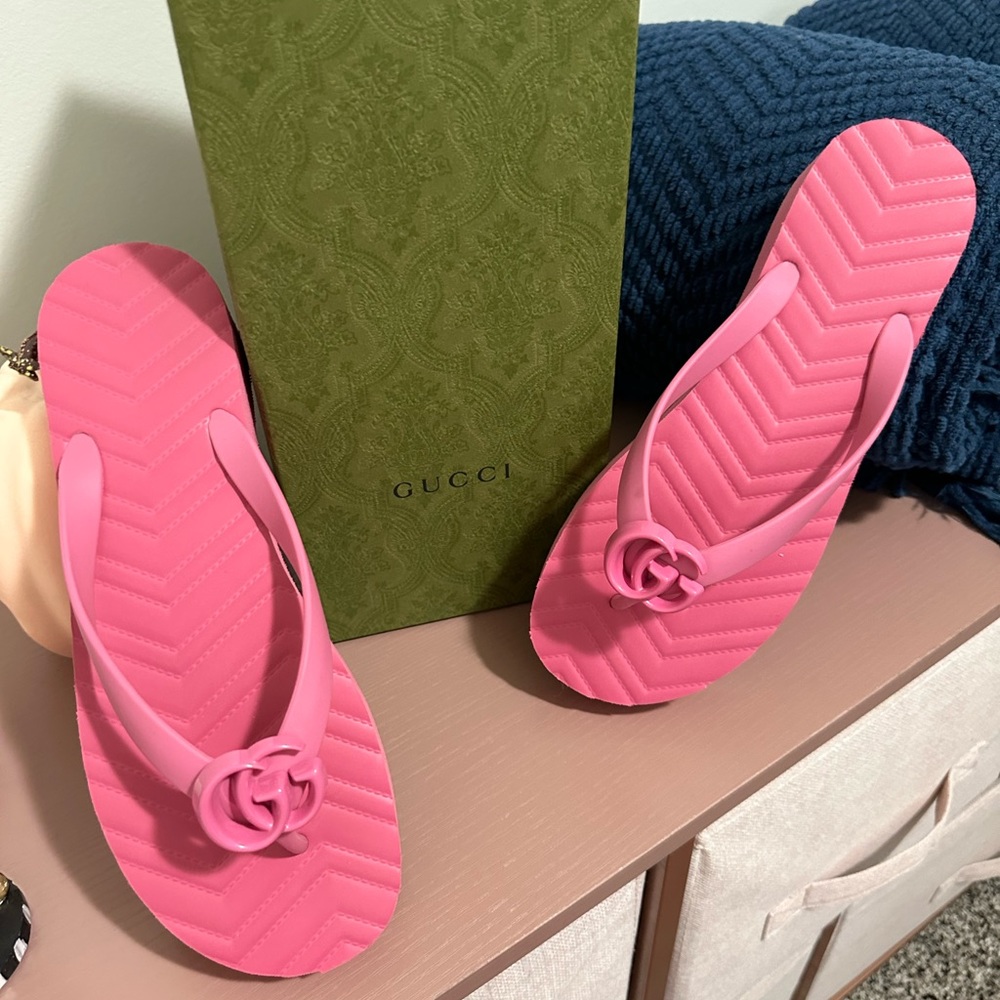 Pink Authentic Gucci Flip flops